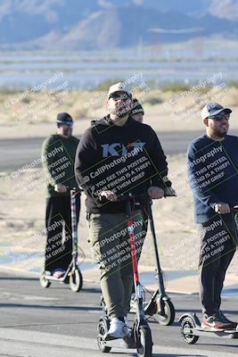 media/Jan-15-2026-Racers Edge (Thu) [[dfebeb70ab]]/1-Around the Pits-Track Walk/